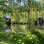 Flottantes Et Au Fil De L'eau Hébergement de vacances