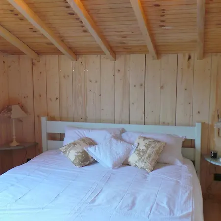 Holiday home Flottantes Et Au Fil De L'eau *