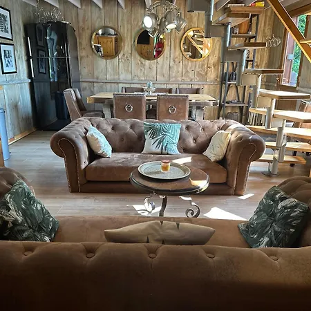 Flottantes Et Au Fil De L'eau 펜션