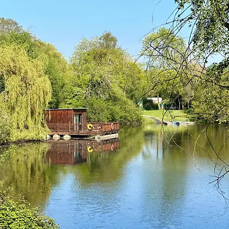 Flottantes Et Au Fil De L'eau Colleville