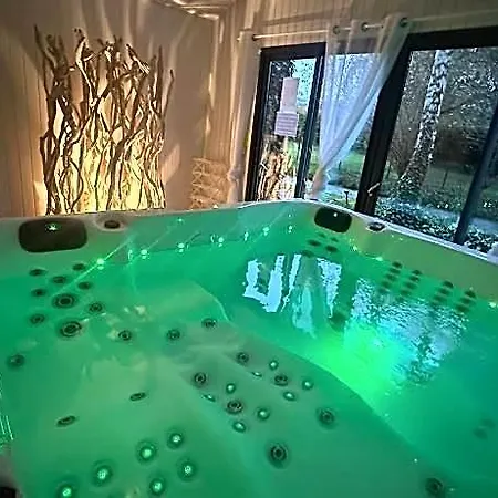 Flottantes Et Au Fil De L'eau Holiday home