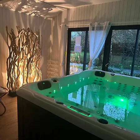 Flottantes Et Au Fil De L'eau Casa de Férias *