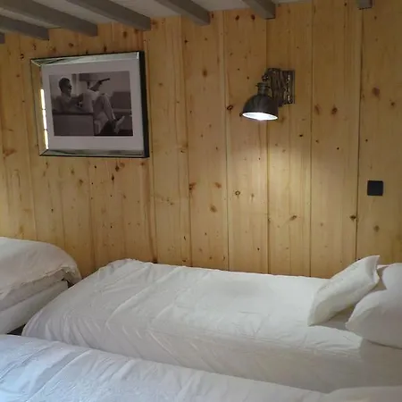 Flottantes Et Au Fil De L'eau *