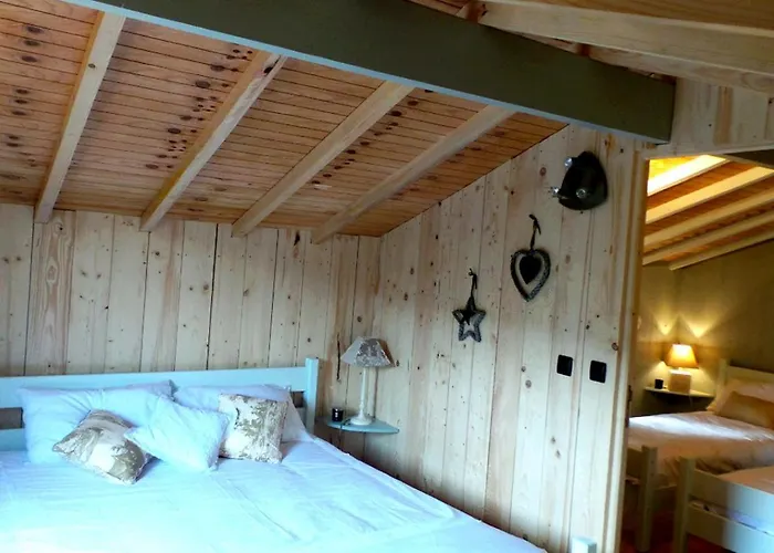 Flottantes Et Au Fil De L'eau