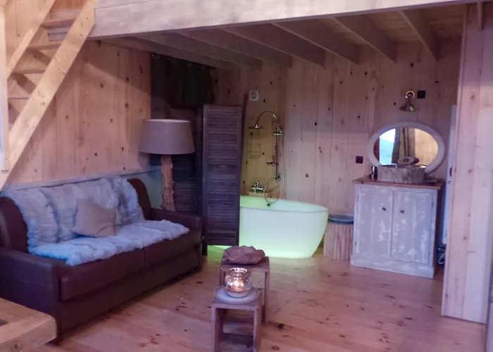 Flottantes Et Au Fil De L'eau *