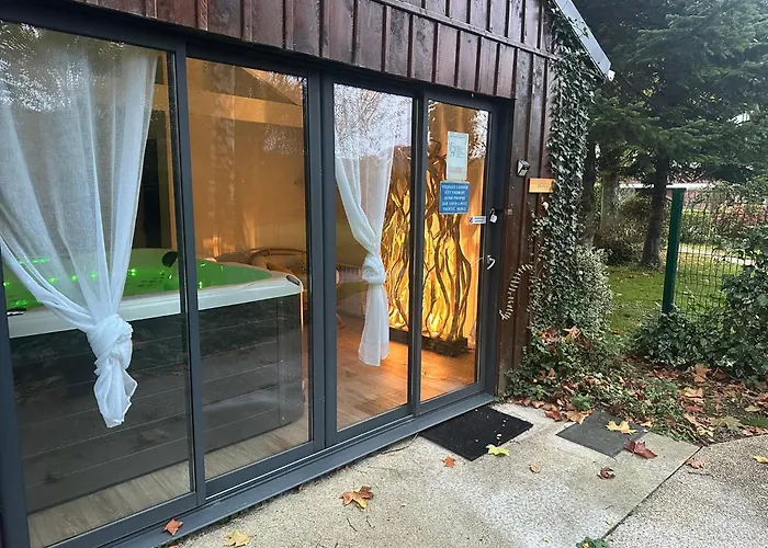 Flottantes Et Au Fil De L'eau Dom wakacyjny *