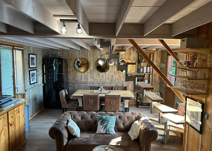 Flottantes Et Au Fil De L'eau * Colleville