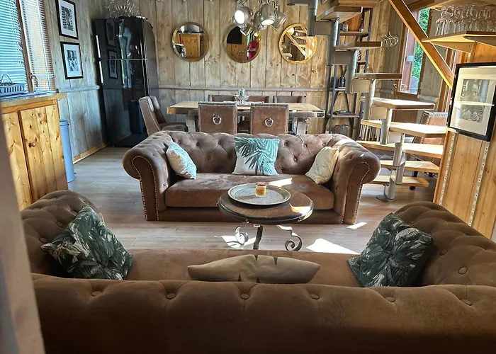 Flottantes Et Au Fil De L'eau Dom wakacyjny