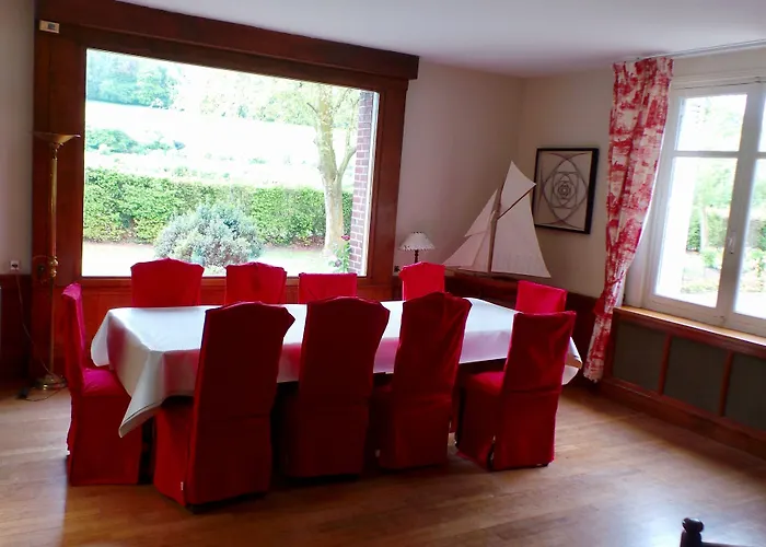 Flottantes Et Au Fil De L'eau